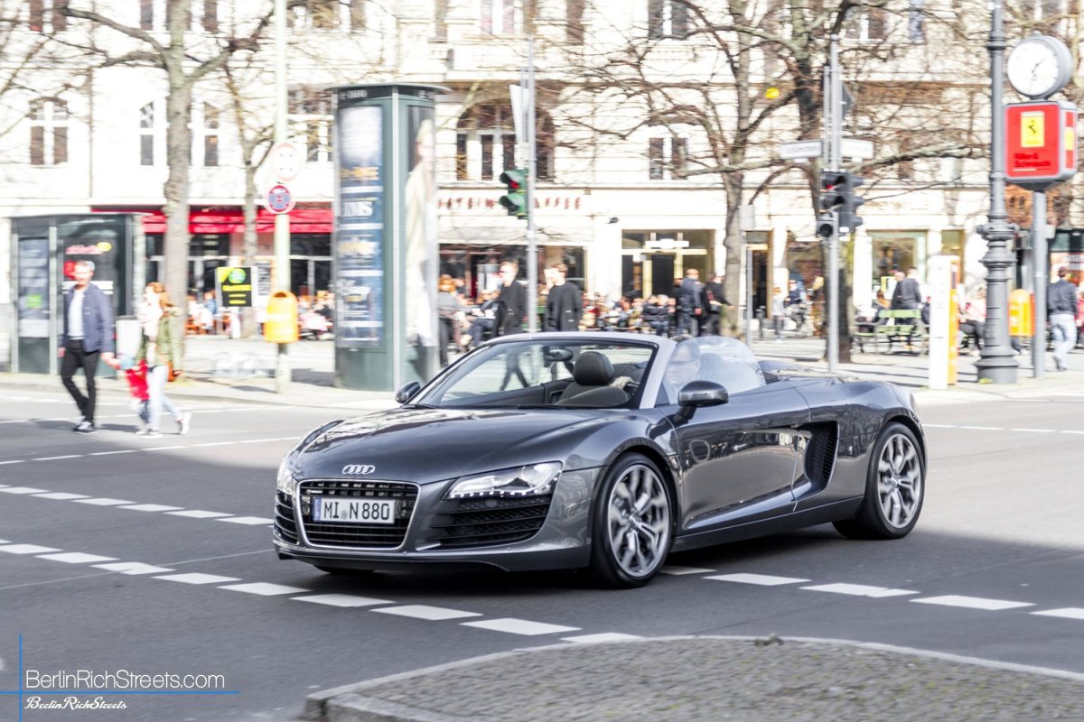 Audi R8 4.2 Spyder spotted in Berlin — BerlinRichStreets